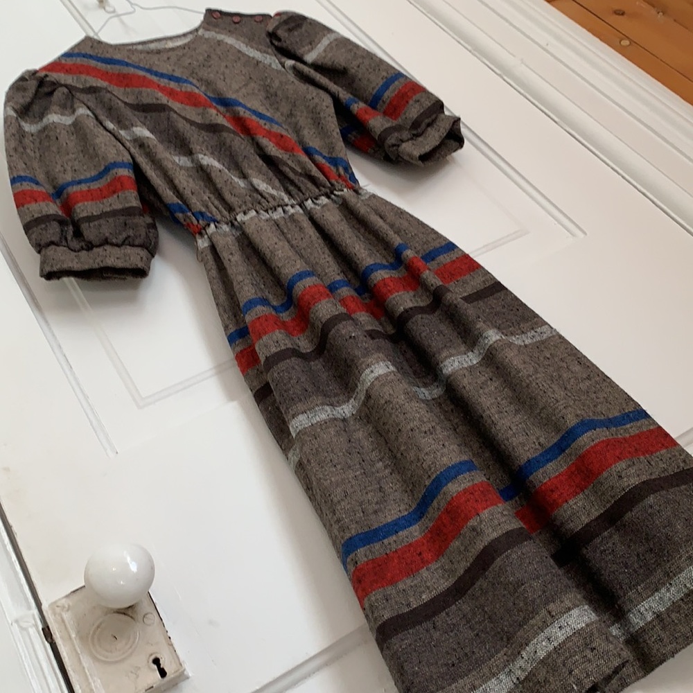 80s puff sleeve dress
